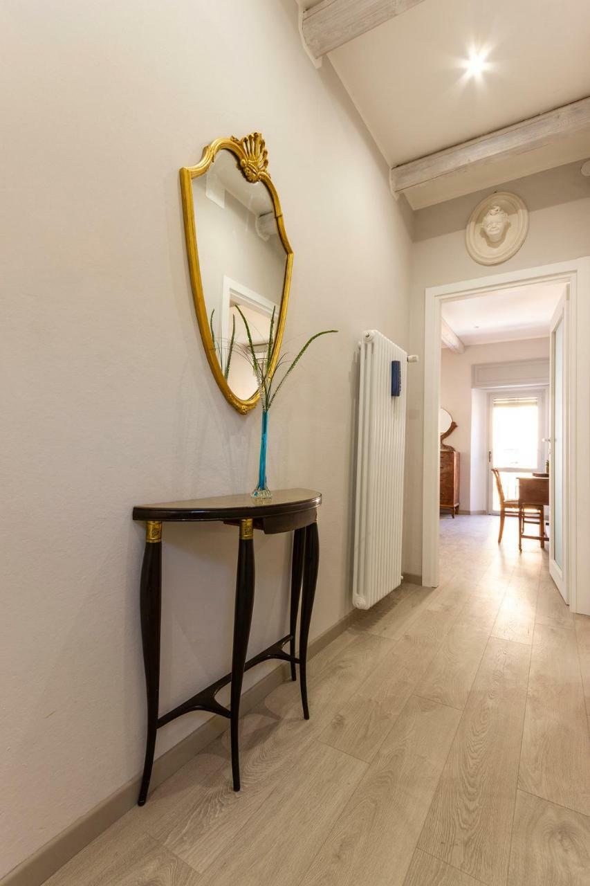 Suite Accademia - Smart Holiday Мантуя Екстер'єр фото
